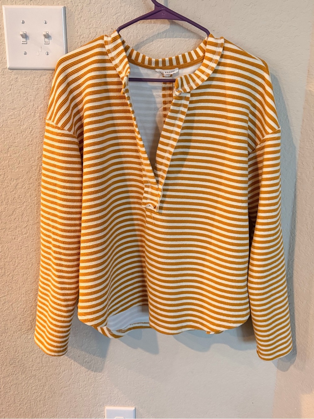 BLU PEPPER Striped Yellow Cream notch neck Women's Sweater Top